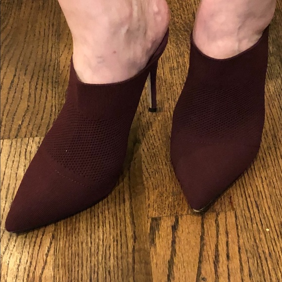 Steve Madden Drastic Mule in Burgundy LIKE NEW - Picture 7 of 8